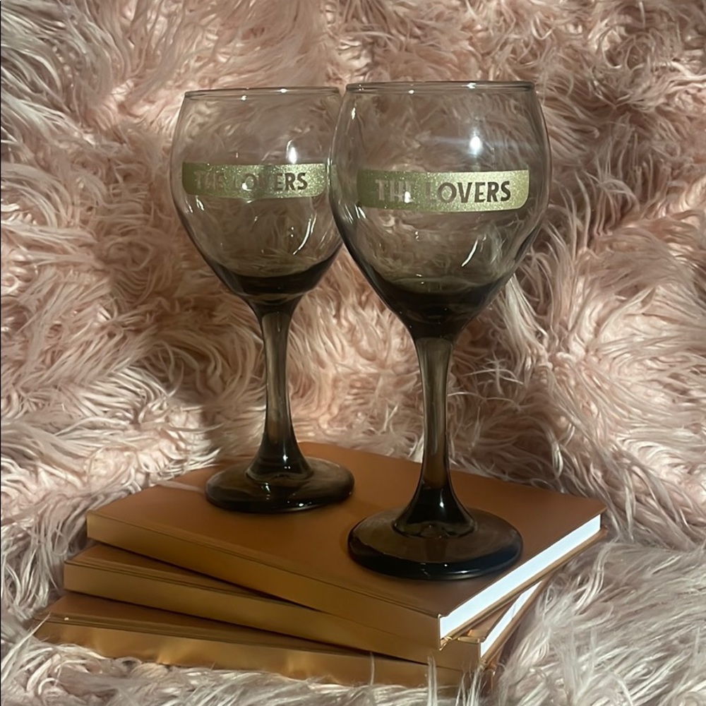 The Lovers wine glass set